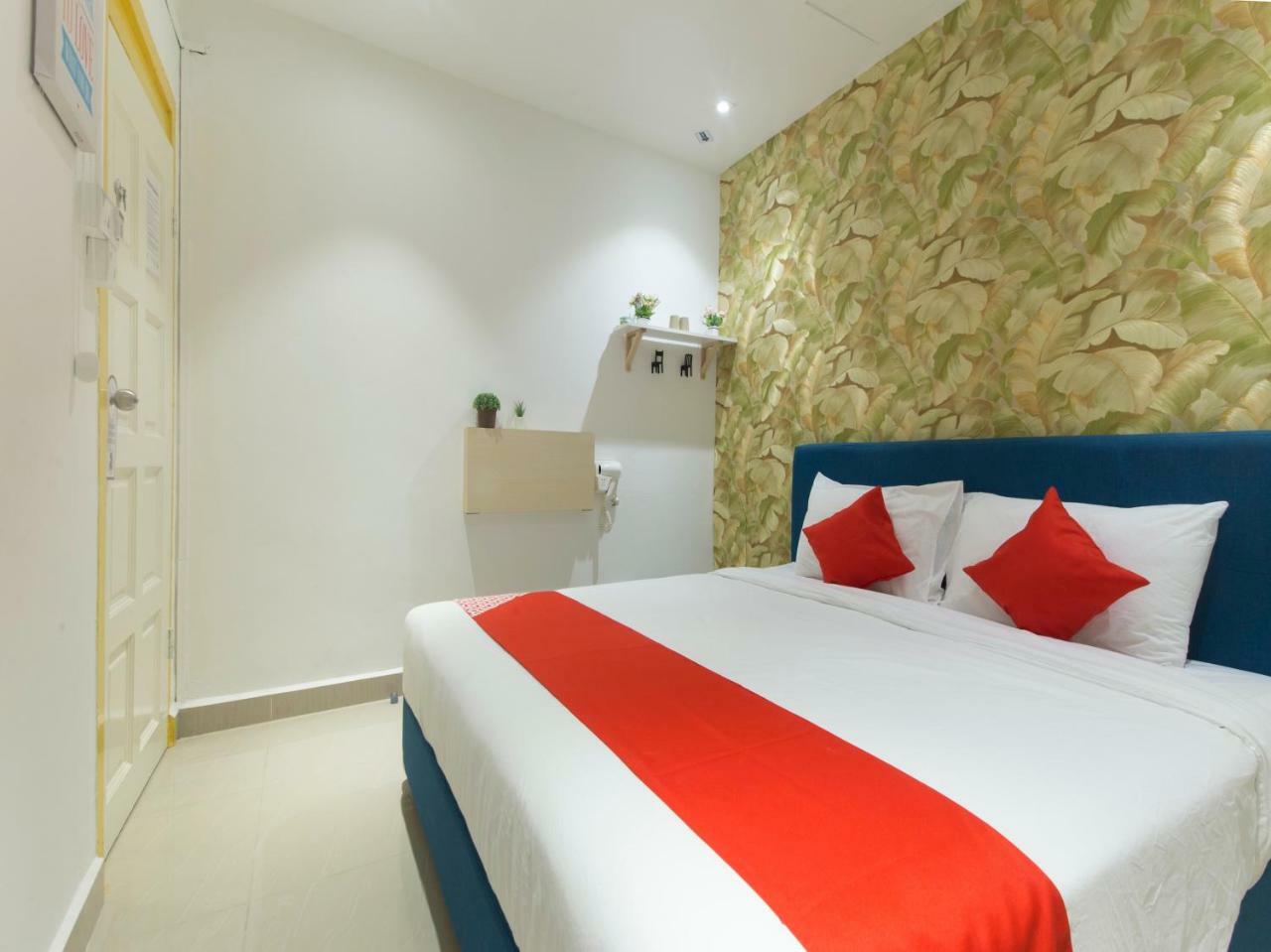 Oyo 90121 Summer House Bed & Cafe Kuala Lumpur Buitenkant foto