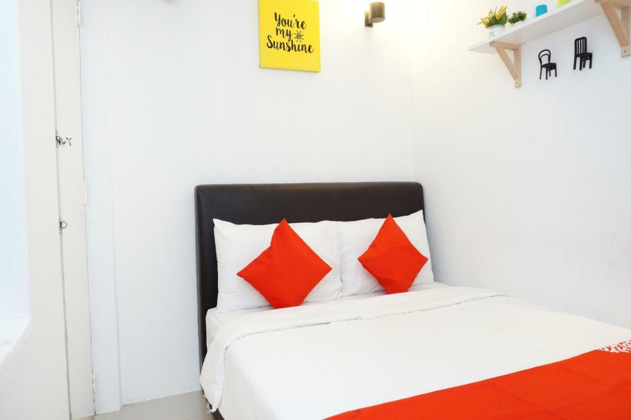 Oyo 90121 Summer House Bed & Cafe Kuala Lumpur Buitenkant foto